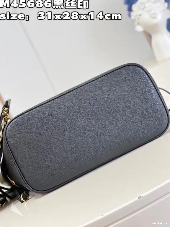 WIS MM NEVERFULL VUITTON LOUIS 0428